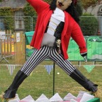 Scarecrow Making continues – materials and helpers Wanted! 🗓 🗺